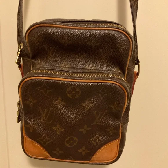 Louis Vuitton Monogram Crossbody Bag in Brown and Tan - Picture 12 of 16